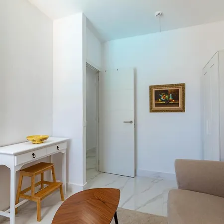 Canarian - Luxury Near Yumbo * Сан-Бартоломе